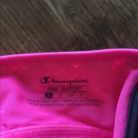 Show off Sports Bra - Picture 4 of 5